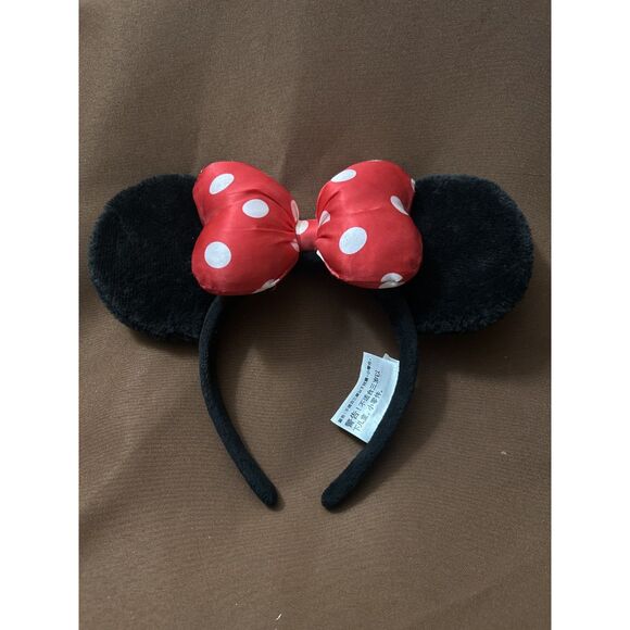 Disney Parks Minnie Mouse Ears Headband Classic Black Velvet Red Polka Dot Bow - Picture 1 of 2